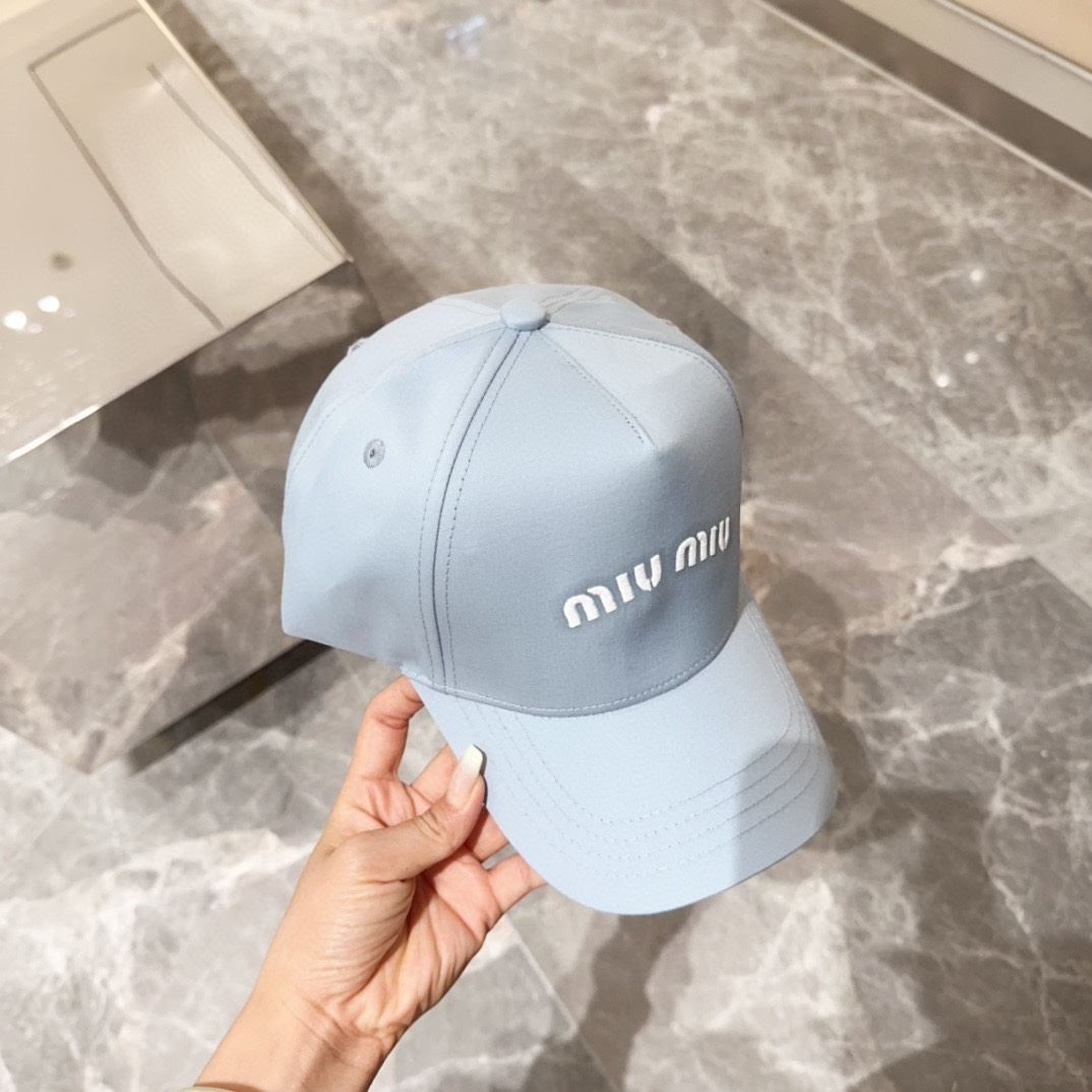 Miu Miu Caps